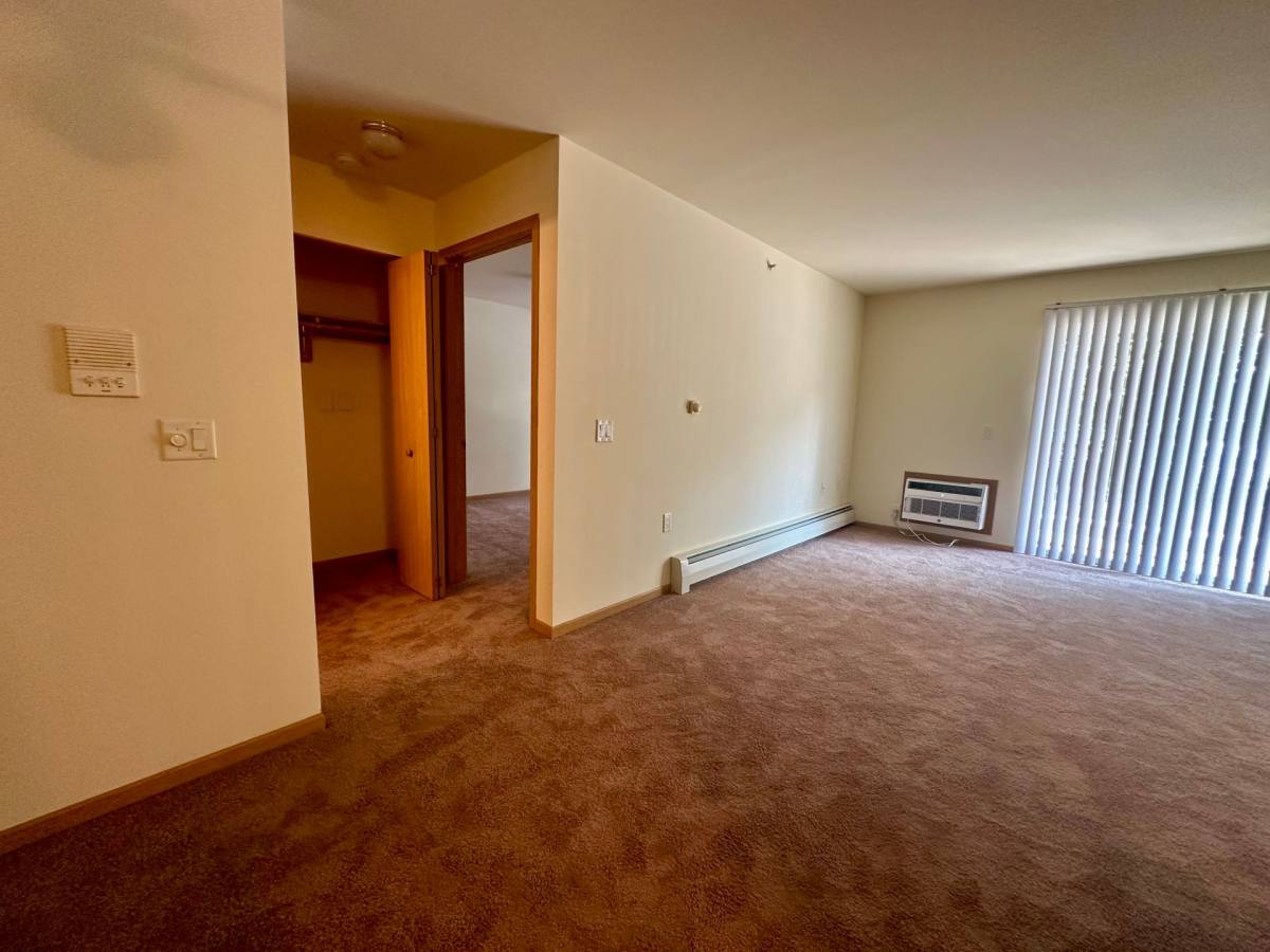 Apartment for rent at 2001 - 2017 Wyoming Ave, Sun Prairie, WI 53590