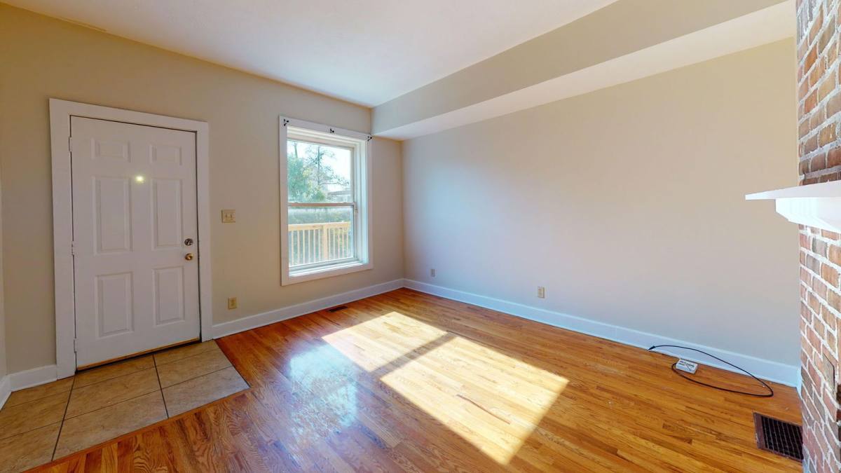 Apartment for rent at 1363 Indianola Ave, Columbus, OH 43201