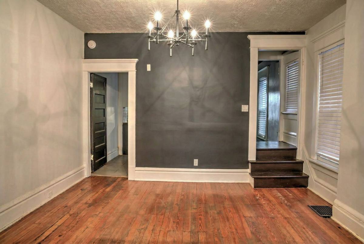 Apartment for rent at 72 Euclid Ave, Columbus, OH 43201
