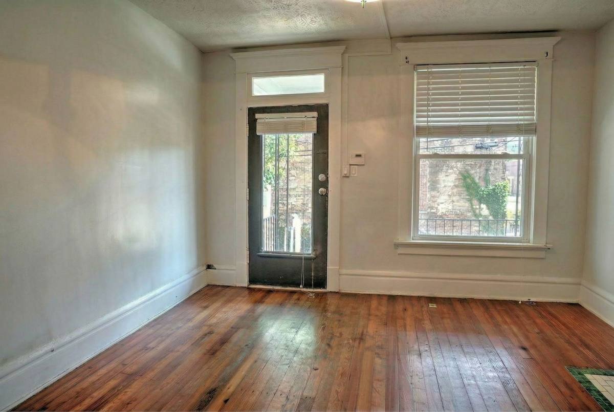 Apartment for rent at 72 Euclid Ave, Columbus, OH 43201