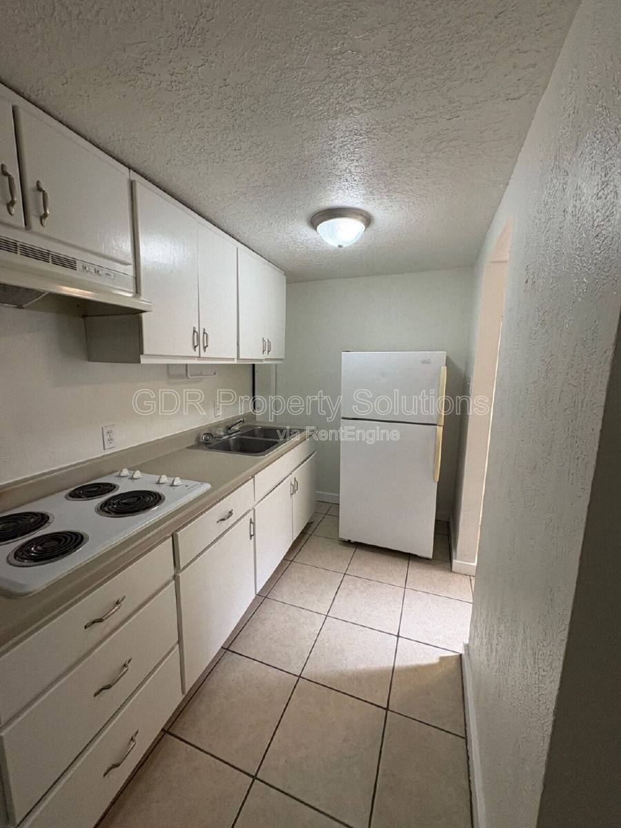 Apartment for rent at 408 Pennsylvania St SE #C, Albuquerque, NM 87108