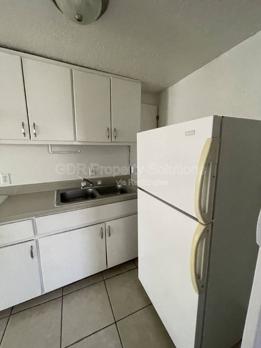 Apartment for rent at 408 Pennsylvania St SE #C, Albuquerque, NM 87108