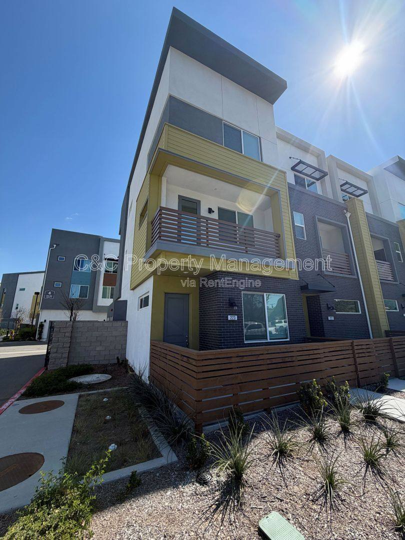 House for rent at 223 S Johnson Ave, El Cajon, CA 92020
