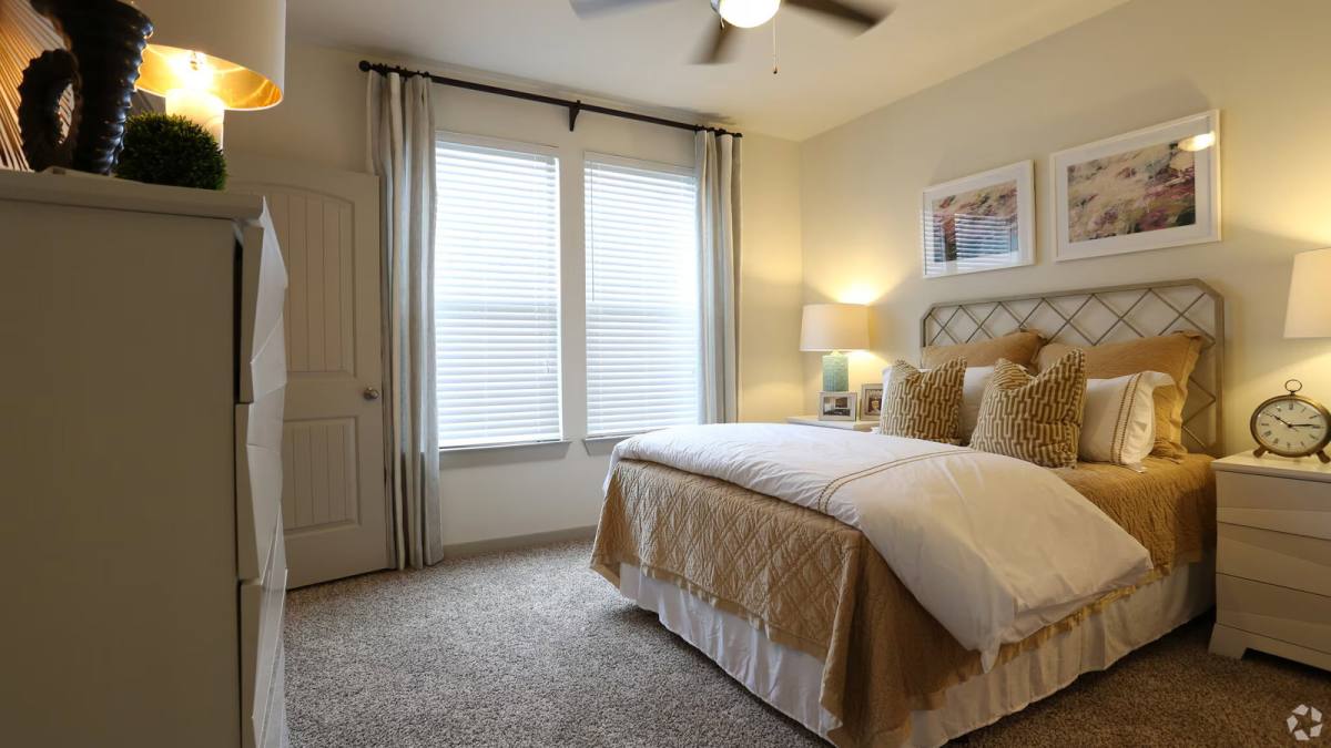 Apartment for rent at 9150 Highway 6 N, Houston, TX 77095