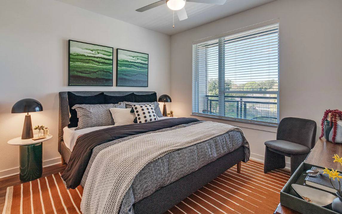 Apartment for rent at 10505 Deerwood Rd, Houston, TX 77042