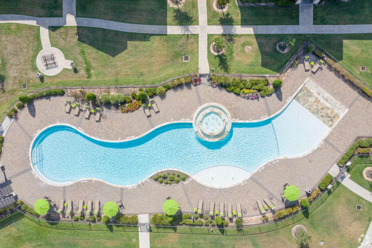 Apartment for rent at 9530 Farm To Market #2920, Tomball, TX 77375