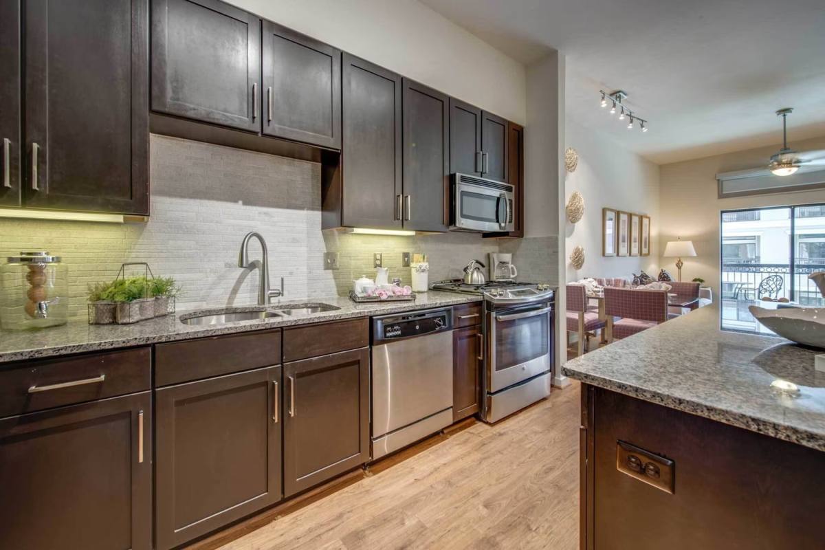 Apartment for rent at 11070 Katy Freeway, Houston, TX 77043