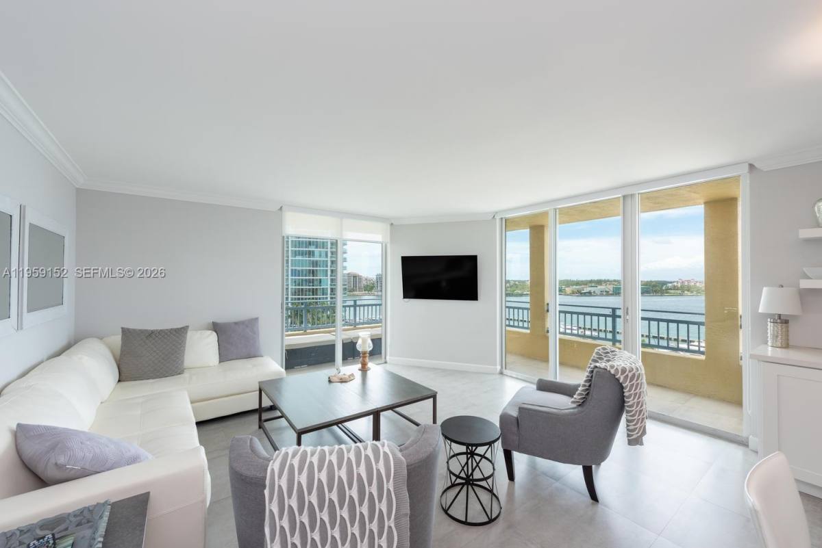 Condo for rent at 90 Alton Rd, Miami Beach, FL 33139