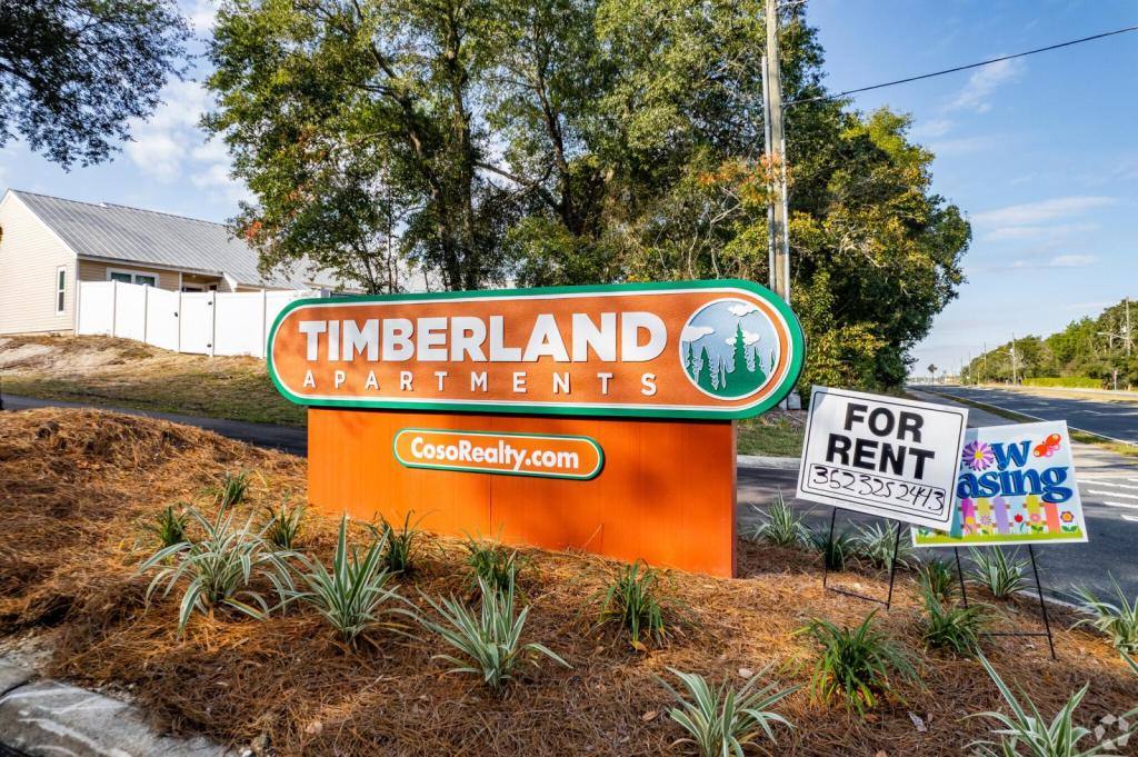 Townhouse for rent at 5288 SW 21st Place, Ocala, FL 34474