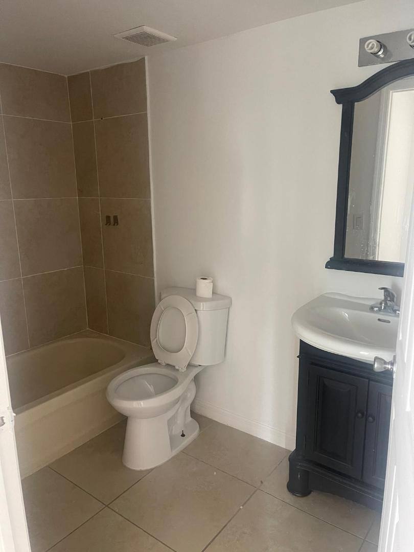 Apartment for rent at 6315 SW 8th St #505, Miami, FL 33144