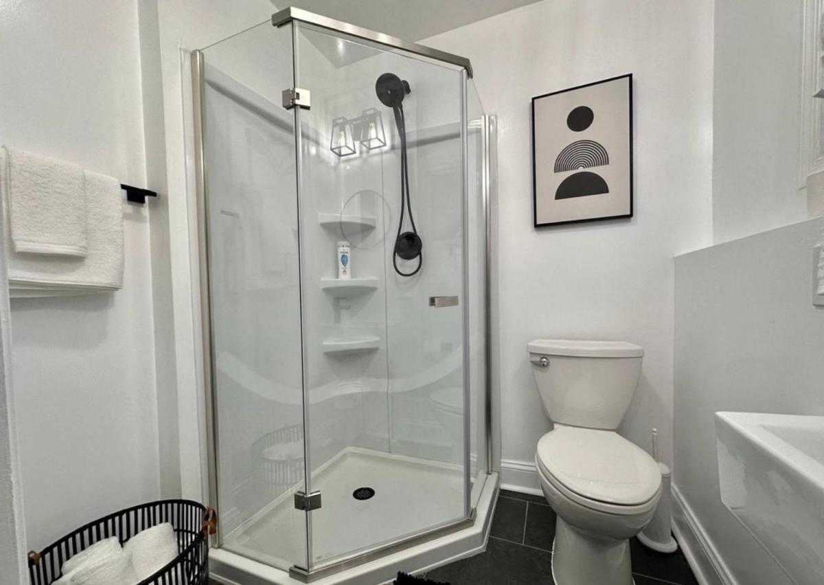 Apartment for rent at 1825 Madison Ave #2, Baltimore, MD 21217