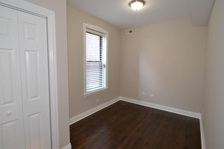 Apartment for rent at 2019 N Hoyne Ave #1F, Chicago, IL 60647