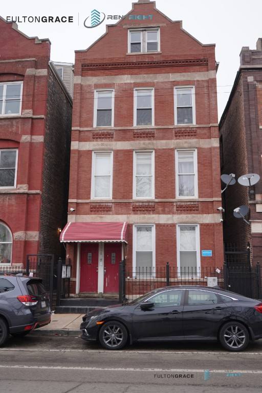 Apartment for rent at 1846 W 18th St #2R, Chicago, IL 60608