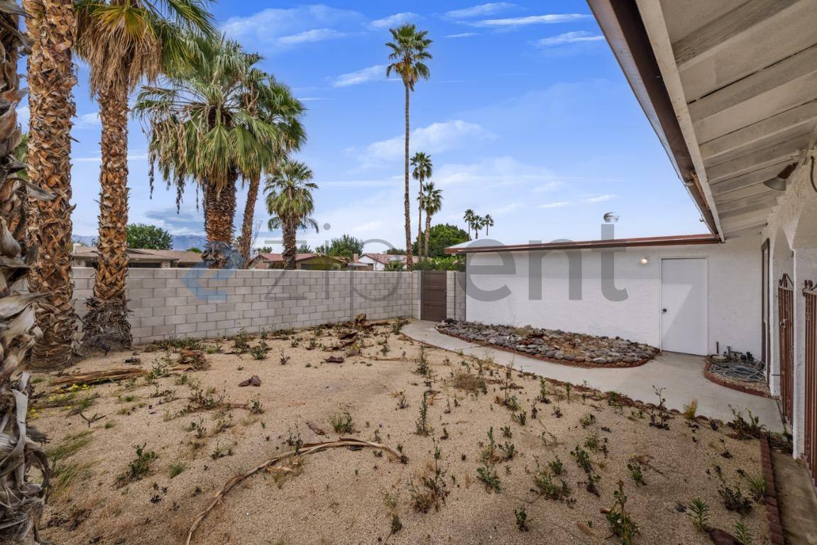 House for rent at 43160 Virginia Ave, Palm Desert, CA 92211
