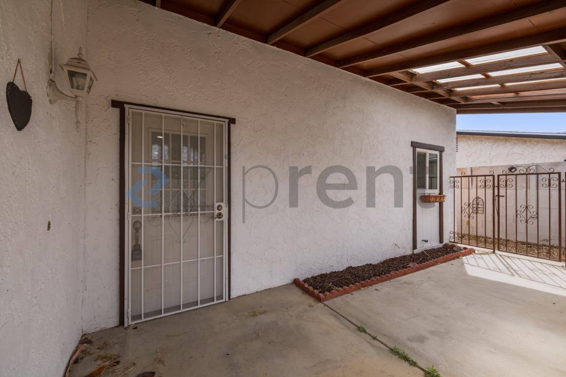 House for rent at 43160 Virginia Ave, Palm Desert, CA 92211