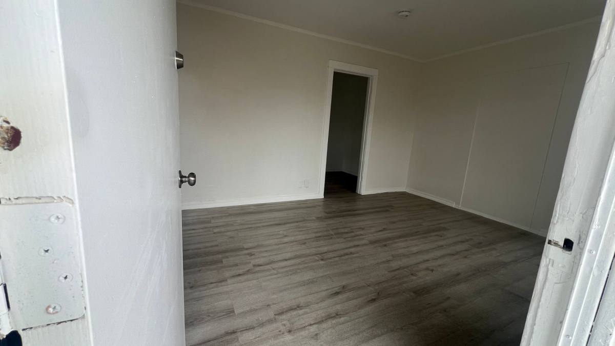 Apartment for rent at 8330 S Figueroa St, Los Angeles, CA 90003