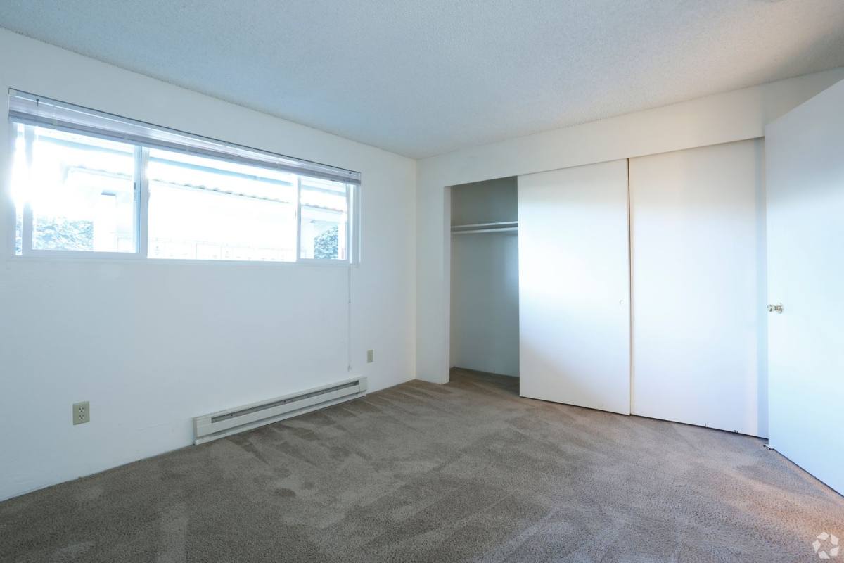 Apartment for rent at 5555 S 152nd St, Seattle, WA 98188