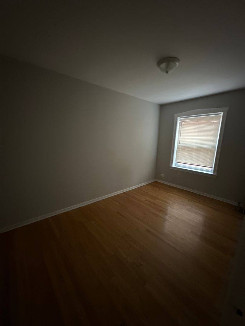 Apartment for rent at 8101 S Ingleside Ave, Chicago, IL 60619