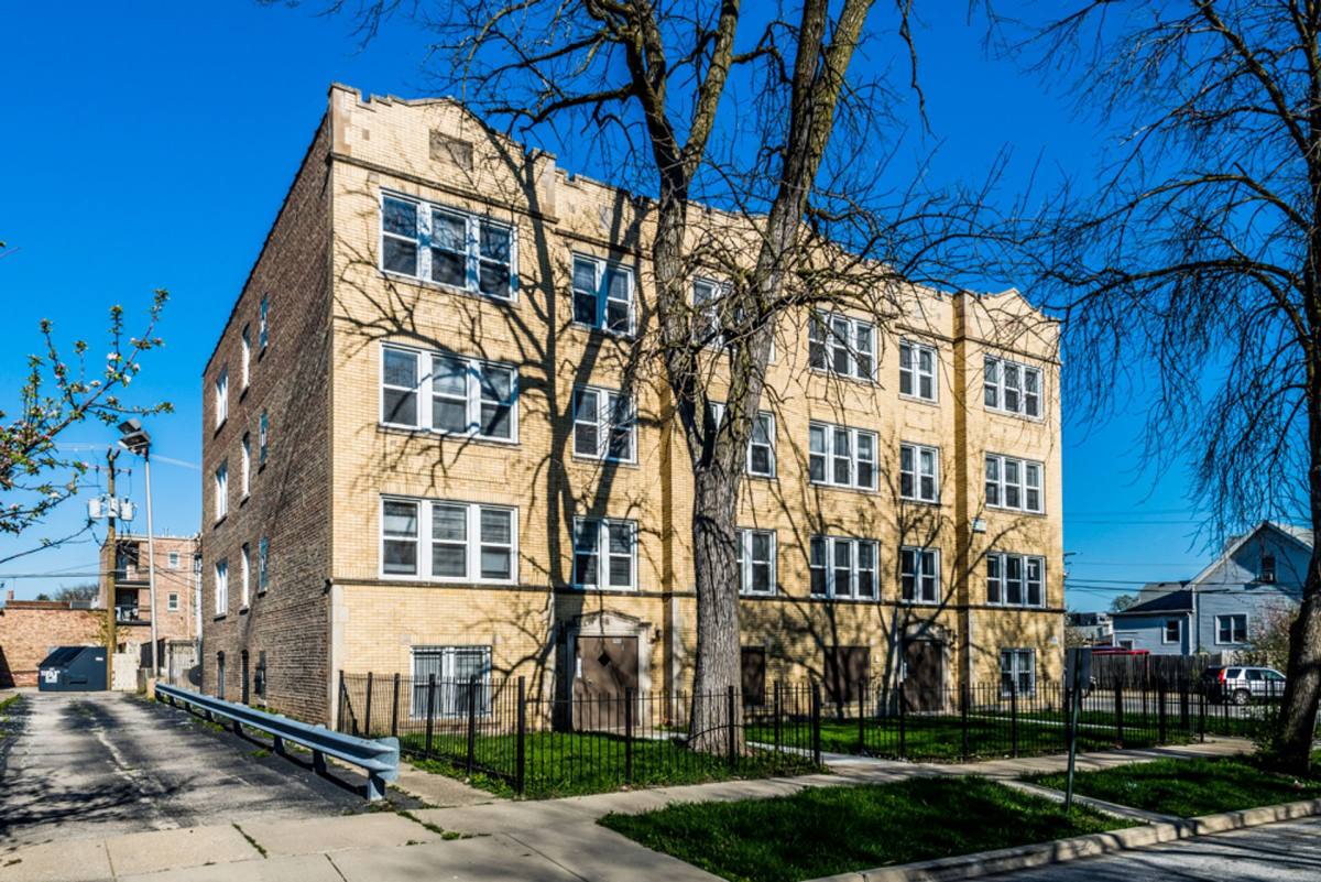 Apartment for rent at 404 School St, Maywood, IL 60153