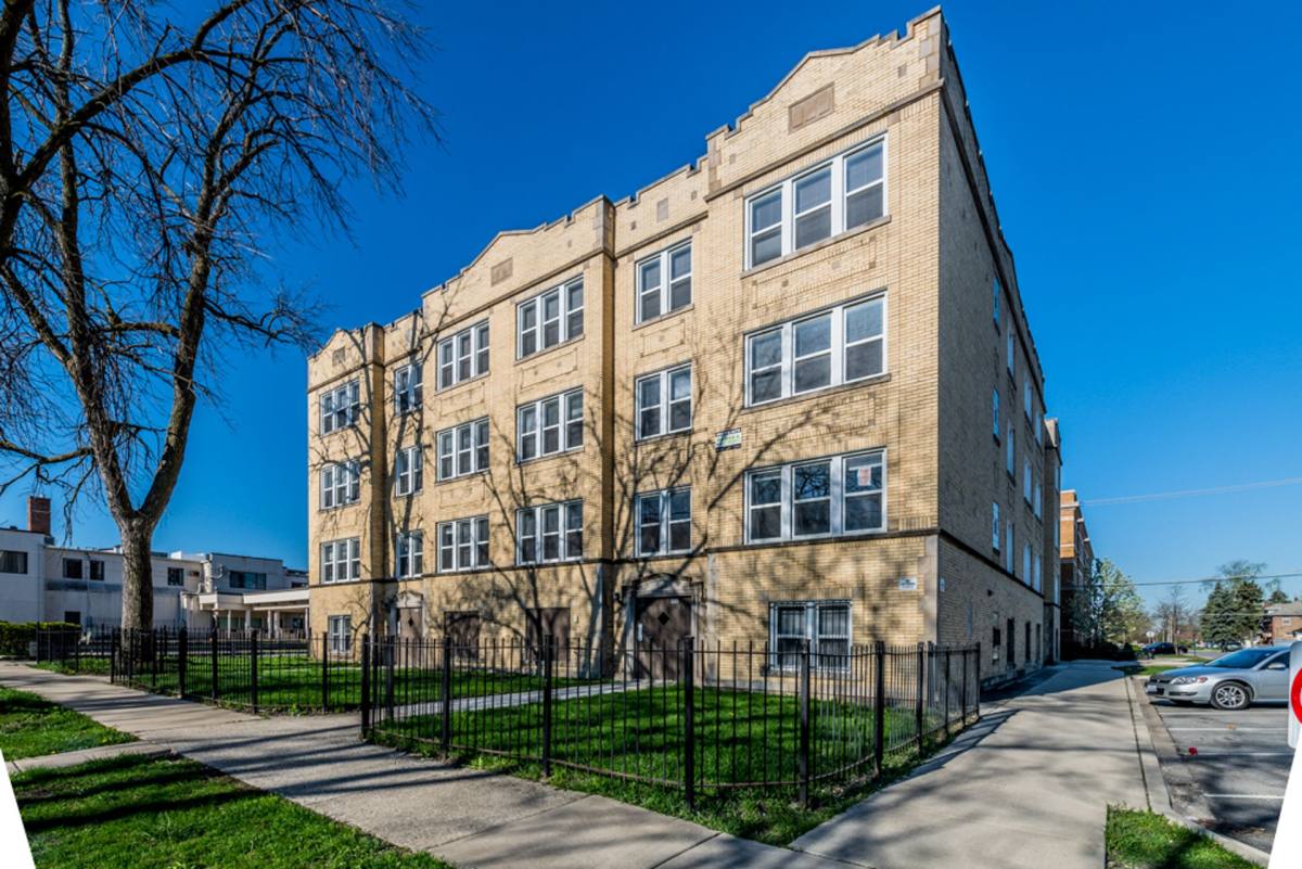 Apartment for rent at 404 School St, Maywood, IL 60153