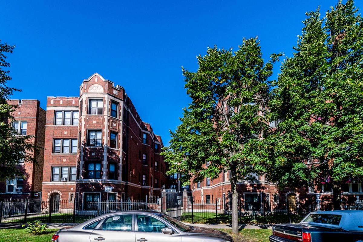 Apartment for rent at 7944 S Paulina, Chicago, IL 60620