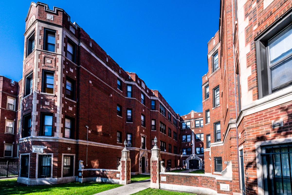 Apartment for rent at 7944 S Paulina, Chicago, IL 60620