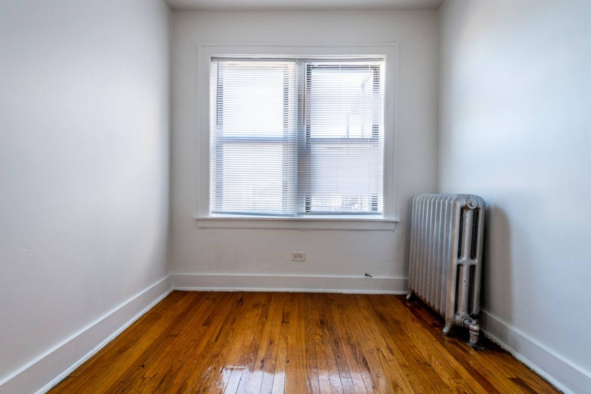 Apartment for rent at 7944 S Paulina, Chicago, IL 60620