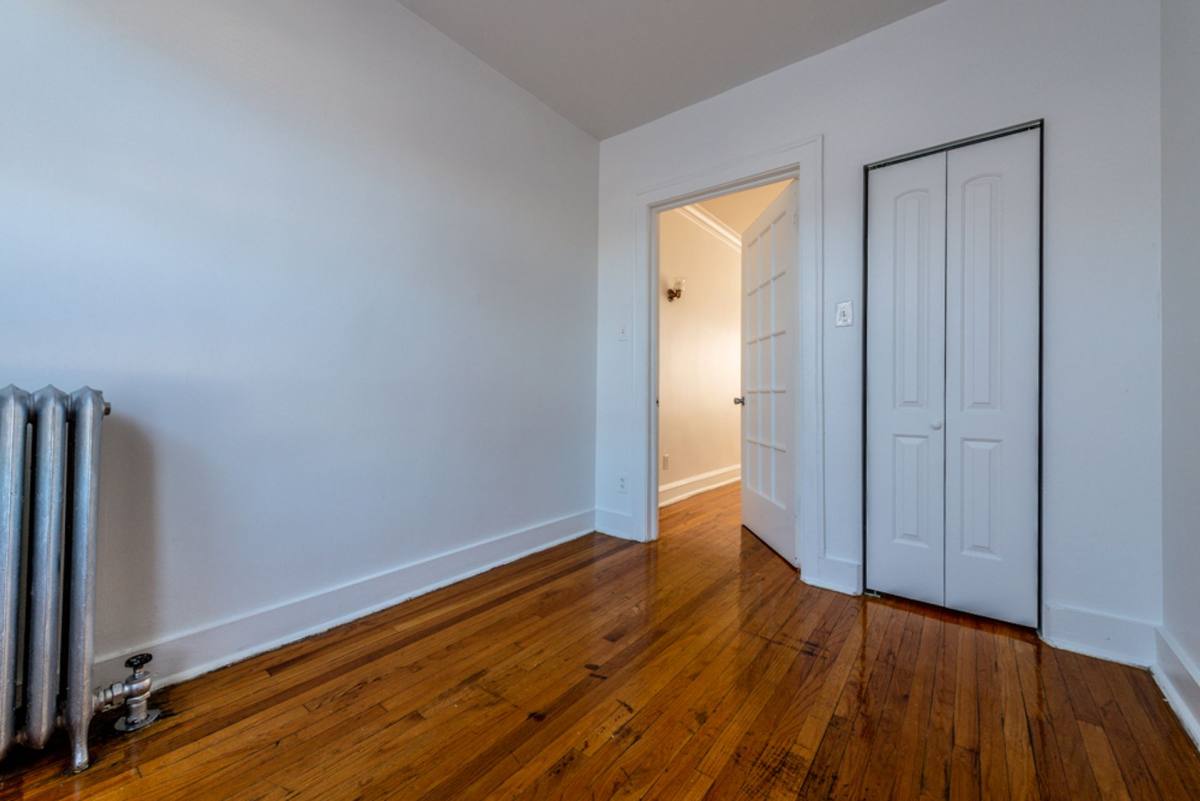 Apartment for rent at 7944 S Paulina, Chicago, IL 60620