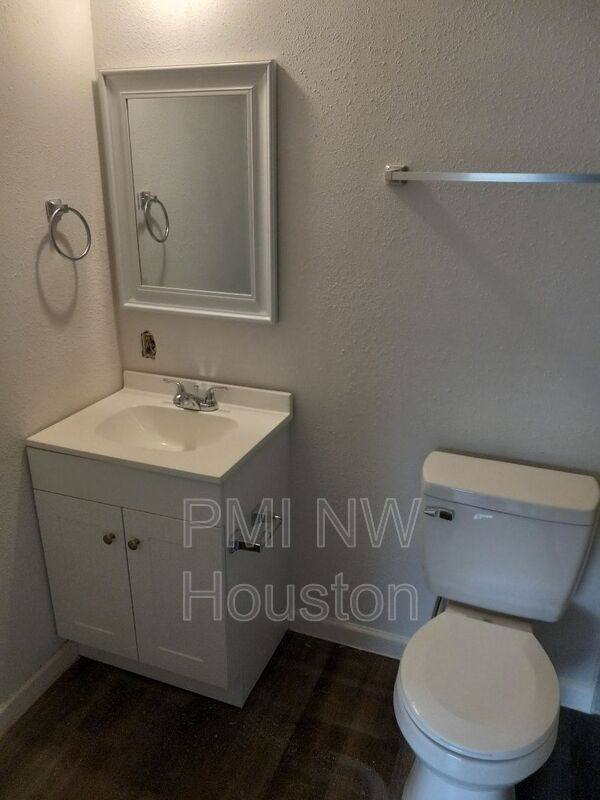 Townhouse for rent at 2681 Gessner Rd #402, Houston, TX 77080