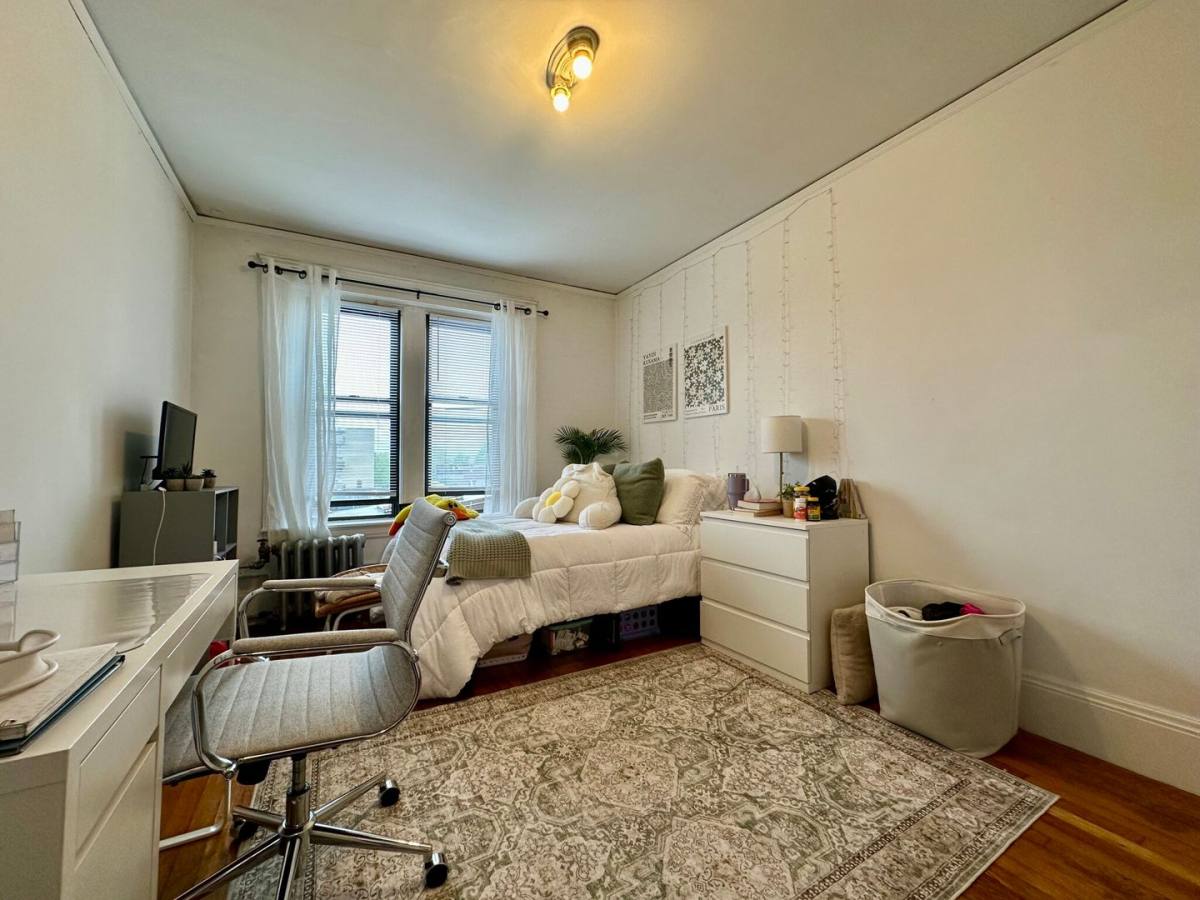 Apartment for rent at 470 Park Dr #15, Boston, MA 02215