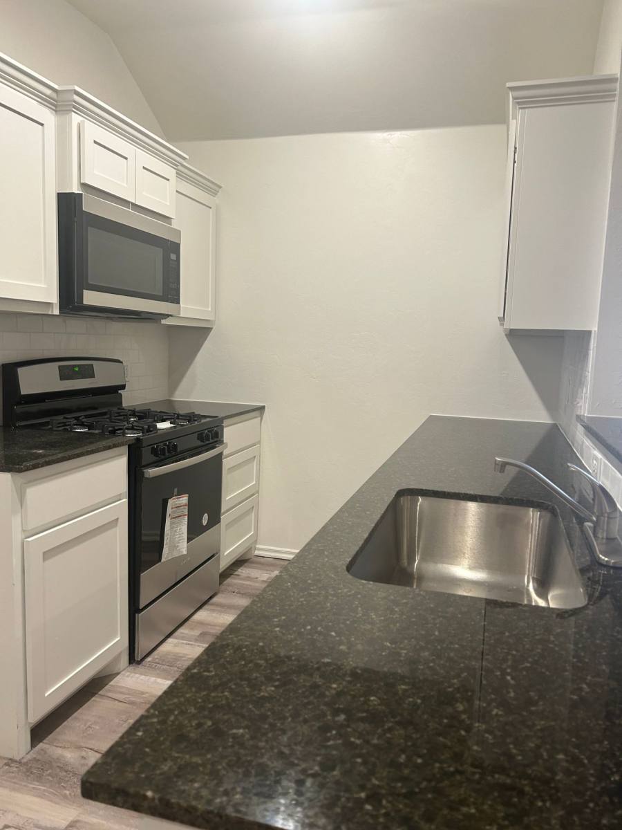 Apartment for rent at 1211 SW Oklahoma, Lawton, OK 73501