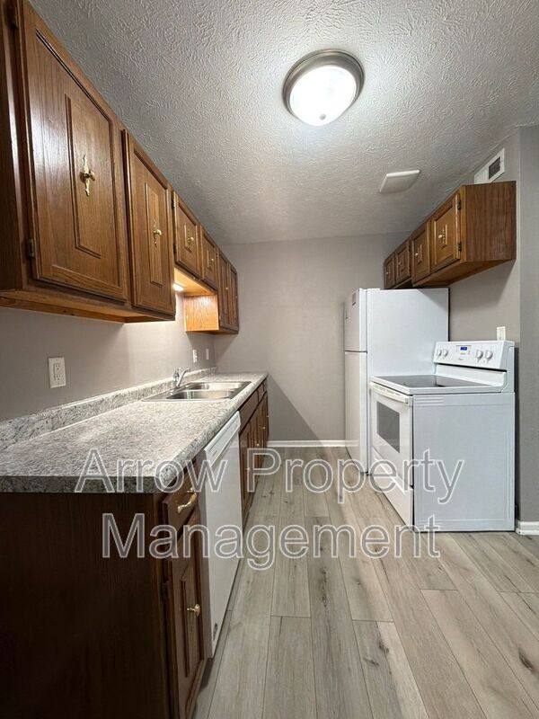 Apartment for rent at 922 A St #4, Lincoln, NE 68502
