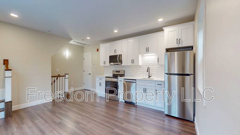 Apartment for rent at 130 Center St #2, Southington, CT 06489