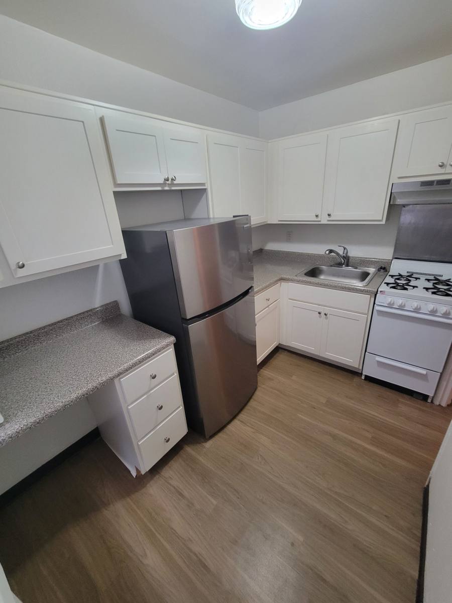 Apartment for rent at 585-587 Snegley Ave, Pittsburgh, PA 15232