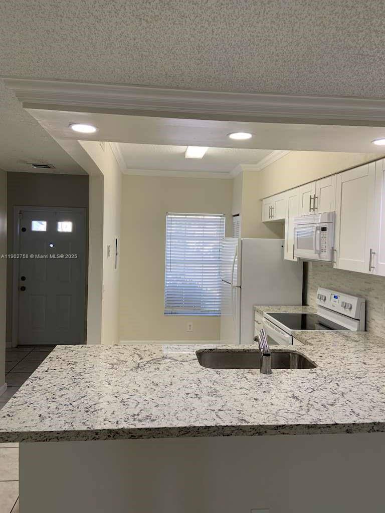 Townhouse for rent at 21 Fleming Court #21, Fort Lauderdale, FL 33326