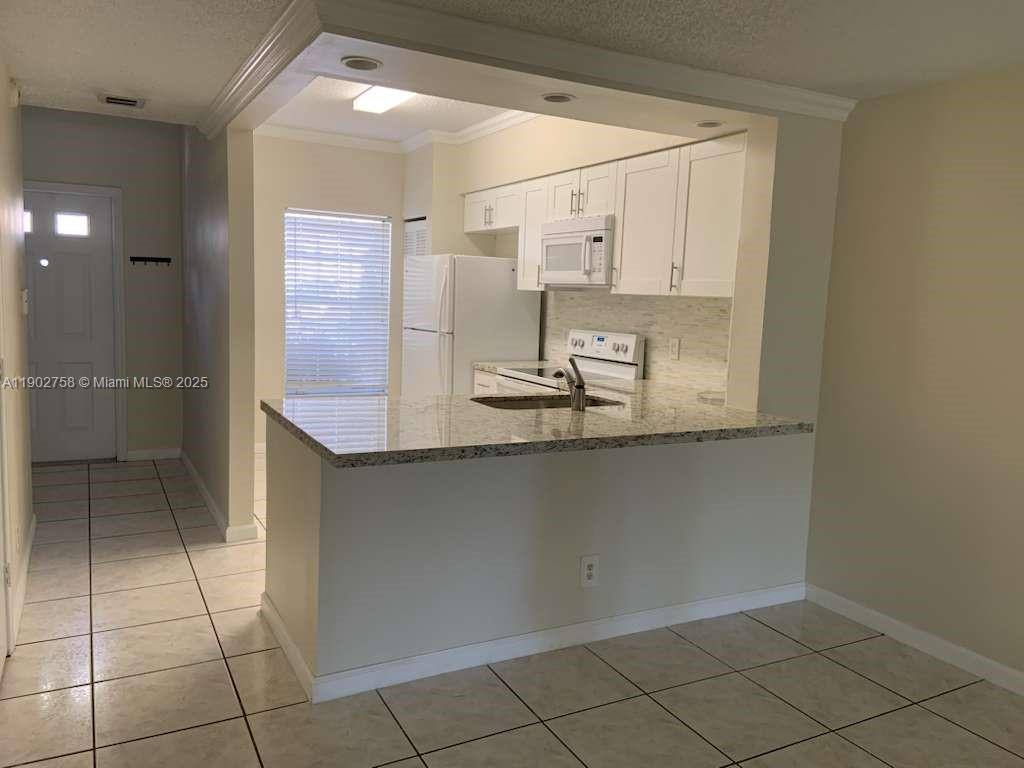 Townhouse for rent at 21 Fleming Court #21, Fort Lauderdale, FL 33326