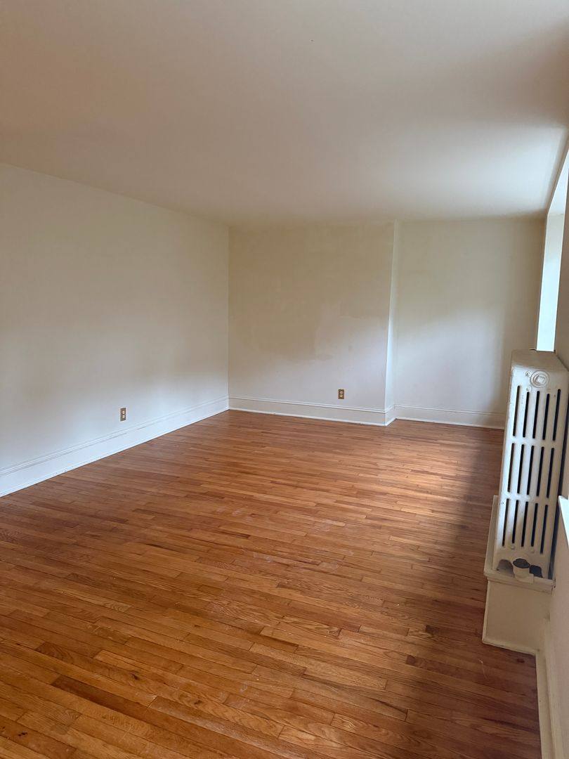 Apartment for rent at 100 E Church Gardens, Frederick, MD 21701