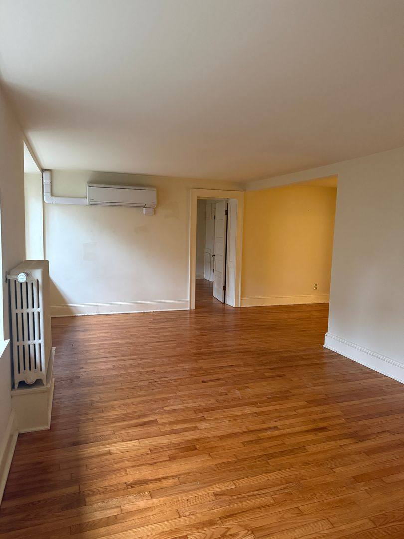Apartment for rent at 100 E Church Gardens, Frederick, MD 21701
