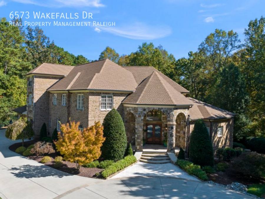 House for rent at 6573 Wakefalls Dr, Wake Forest, NC 27587