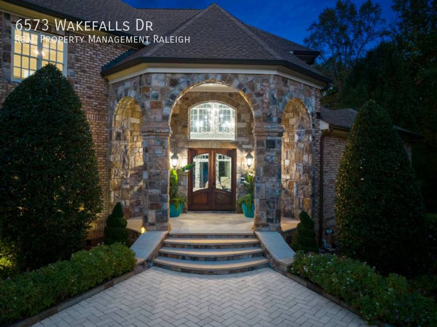House for rent at 6573 Wakefalls Dr, Wake Forest, NC 27587