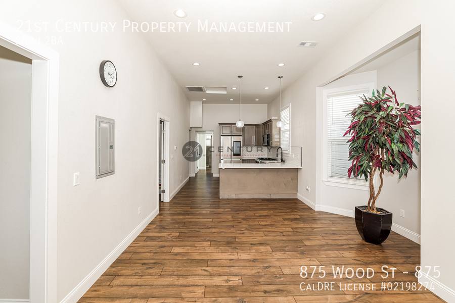 Condo for rent at 875 Wood St #875, Oakland, CA 94607