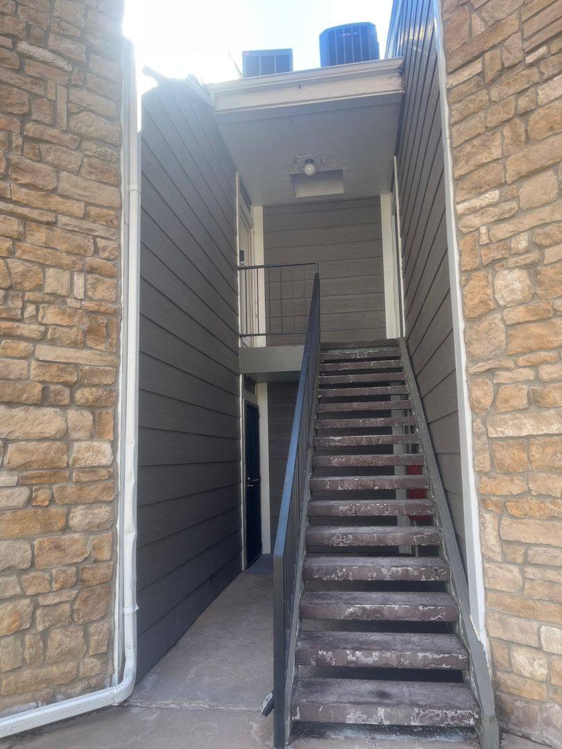 Condo for rent at 18163 E Kentucky Ave, Aurora, CO 80017