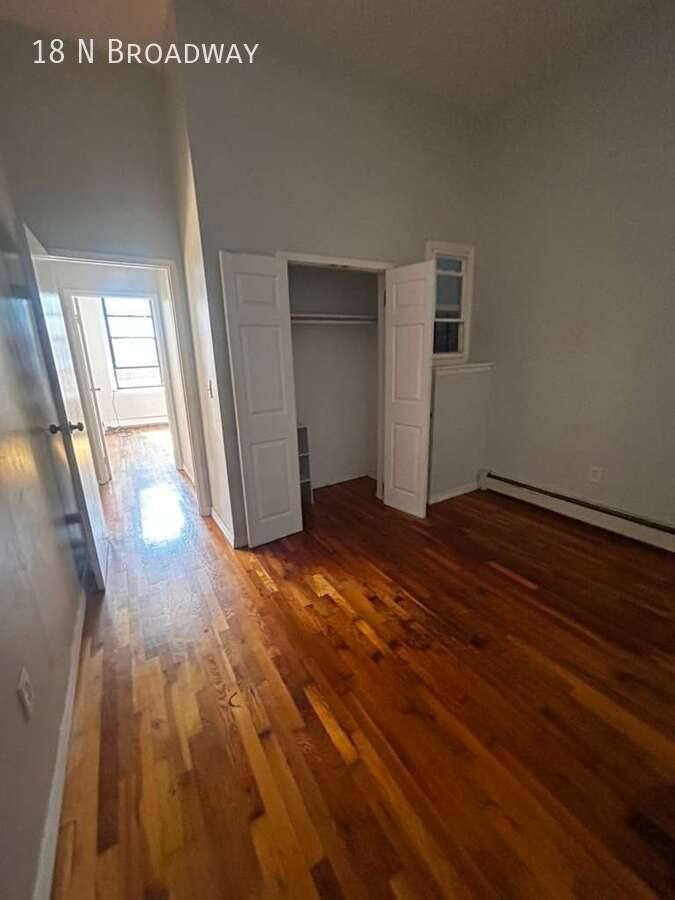 Apartment for rent at 18 N Broadway, Yonkers, NY 10701