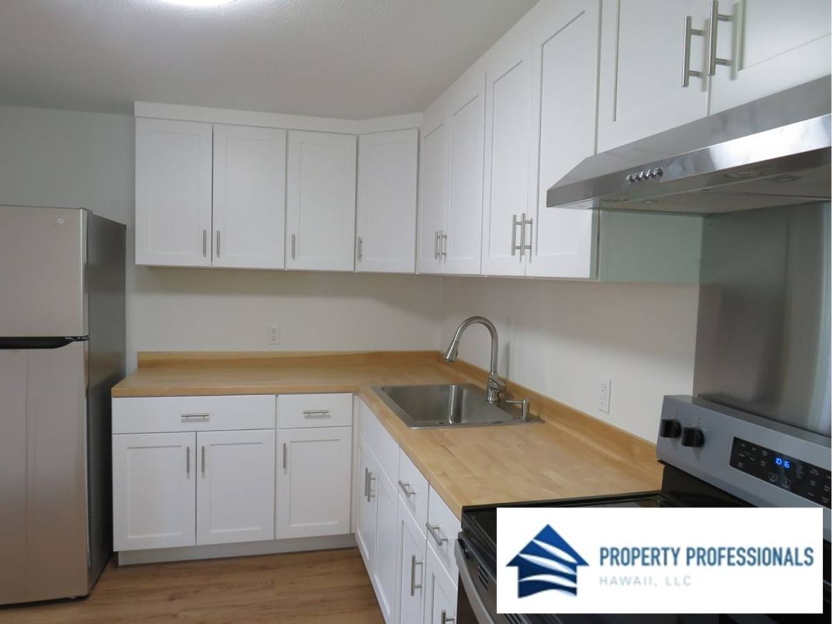 House for rent at 437 Hoopuni St, Hilo, HI 96720
