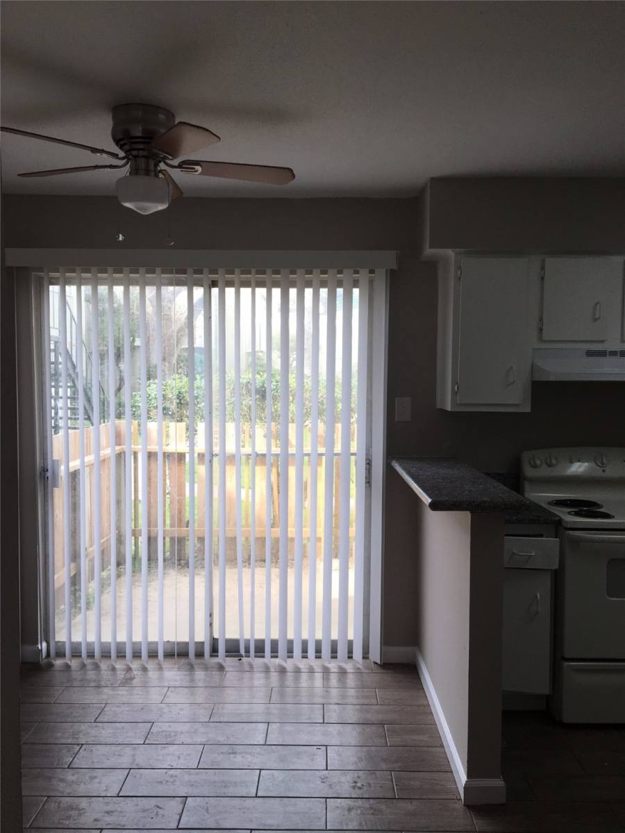 Townhouse for rent at 5625 Antoine Dr #901, Houston, TX 77091
