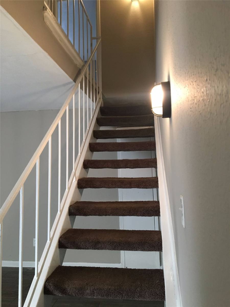 Townhouse for rent at 5625 Antoine Dr #901, Houston, TX 77091