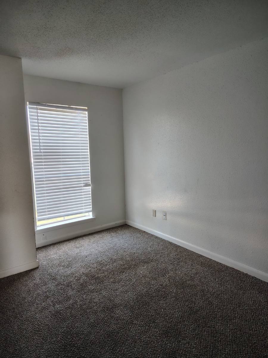 Townhouse for rent at 5625 Antoine Dr #901, Houston, TX 77091