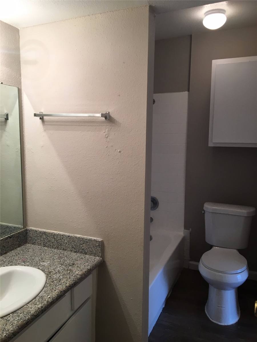 Townhouse for rent at 5625 Antoine Dr #901, Houston, TX 77091