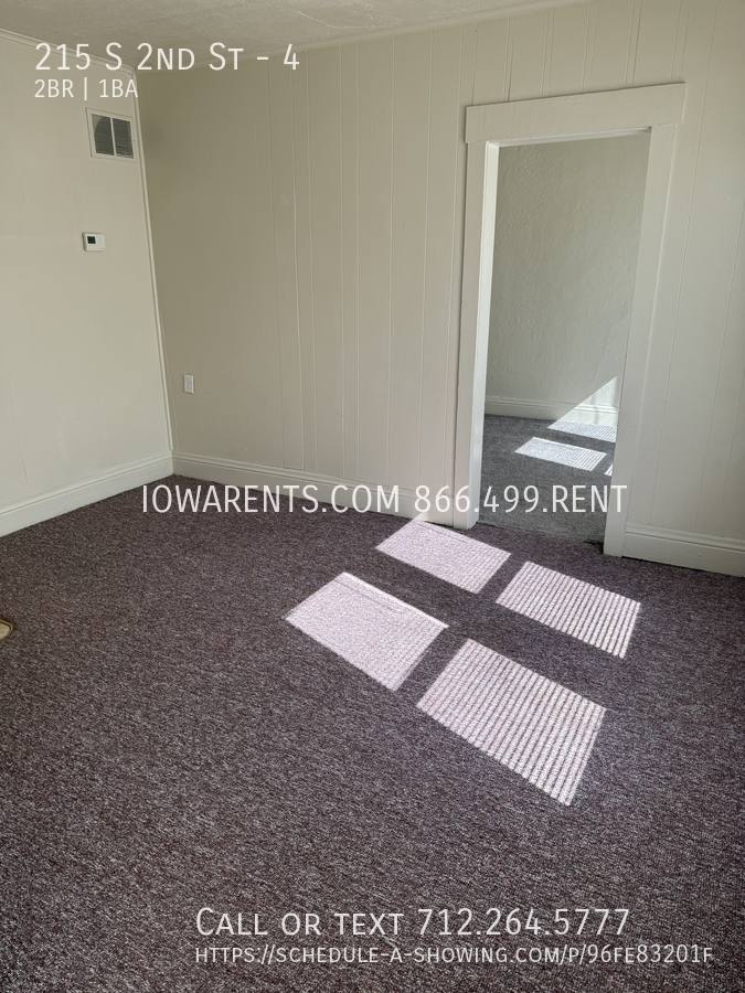 Apartment for rent at 215 S 2nd St #4, Red Oak, IA 51566