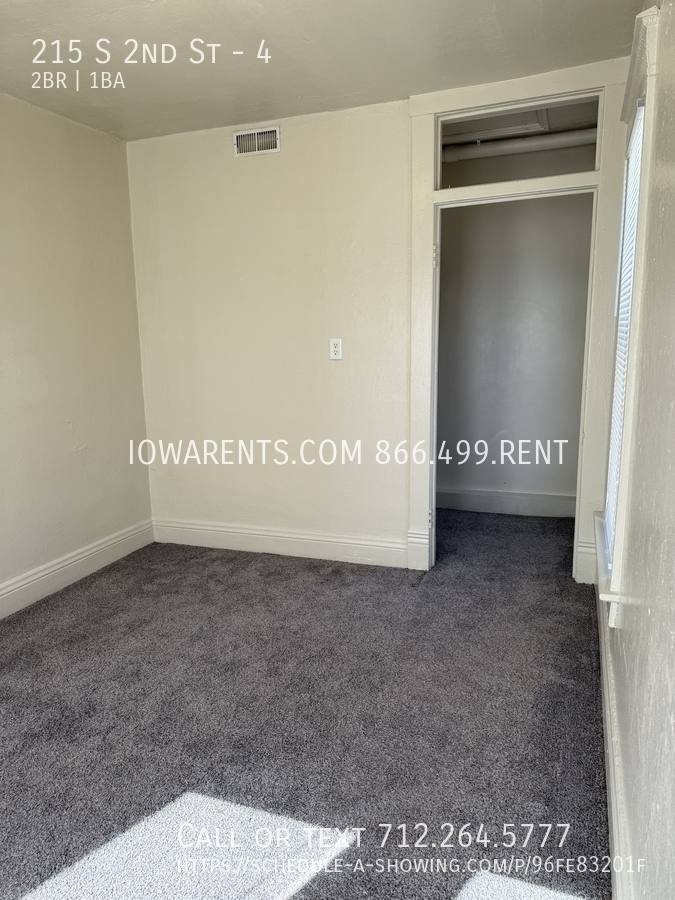 Apartment for rent at 215 S 2nd St #4, Red Oak, IA 51566